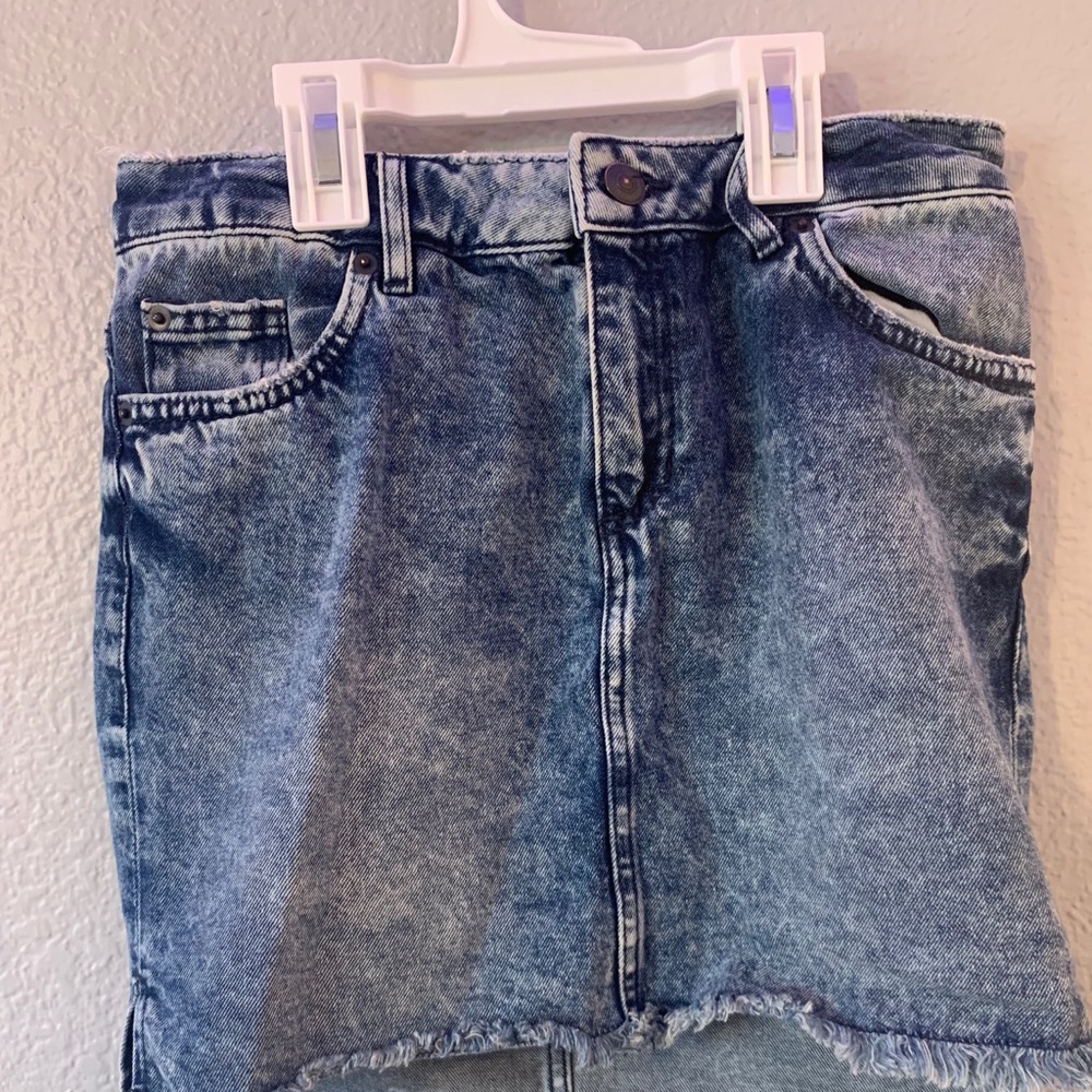 mini skirt